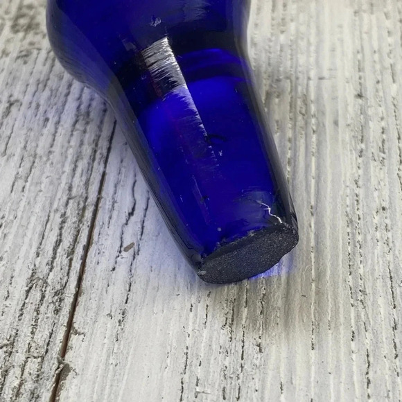 Beautiful Amethyst and Cobalt Blue Bi Color Glass Perfume Bottle - Picture 6 of 9